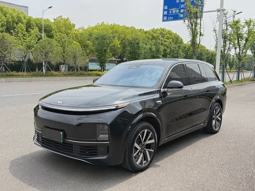 Li Auto L8 2023