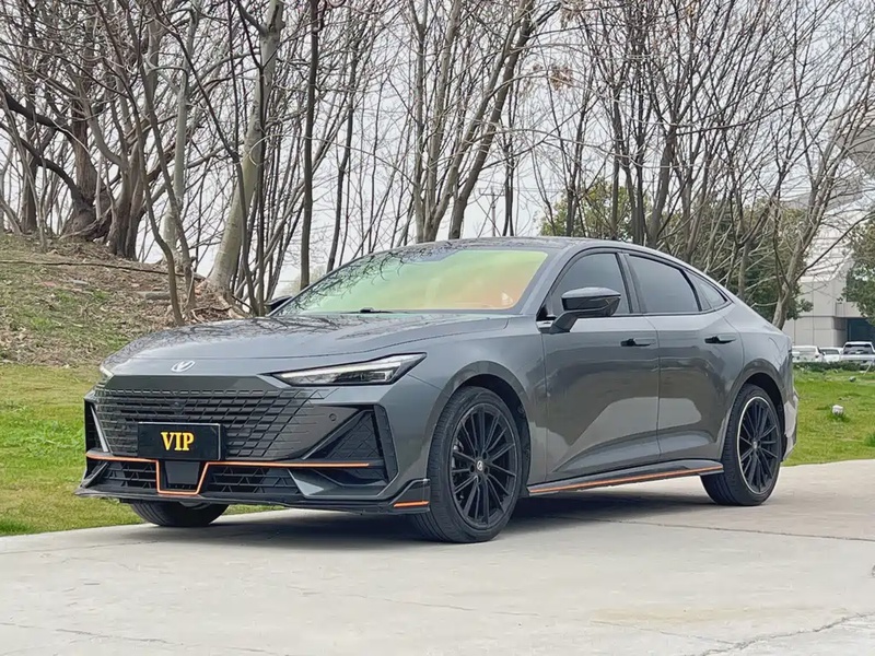 Changan UNI-V