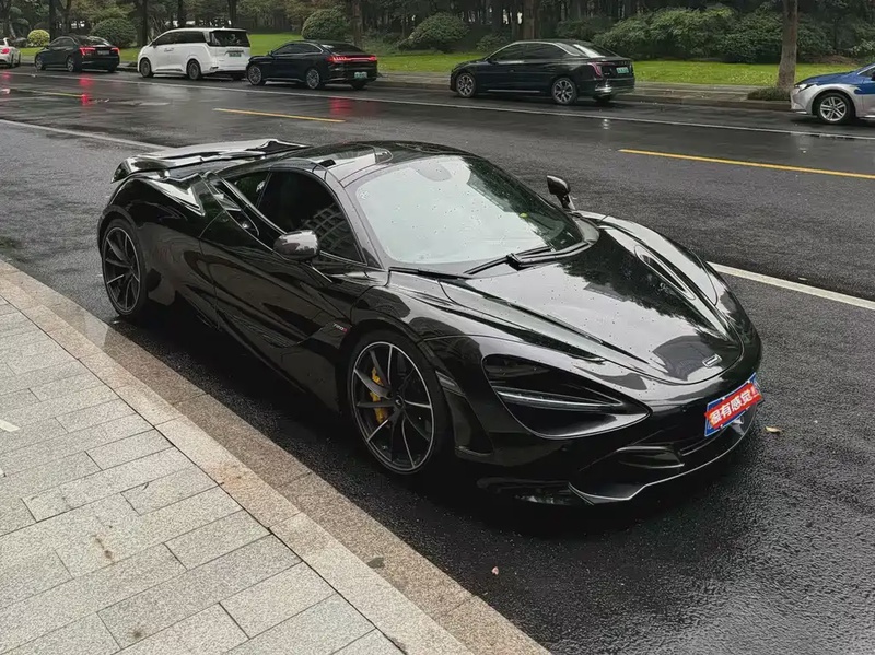 McLaren 720S