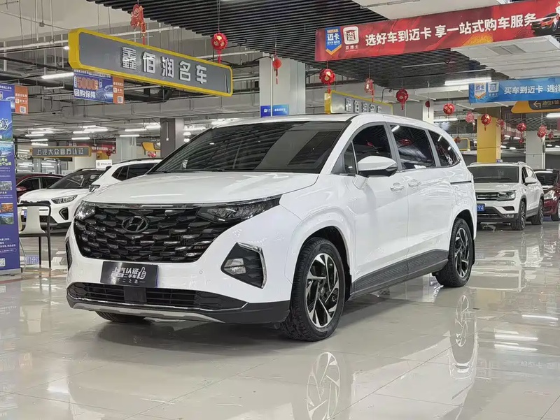 Hyundai Custo