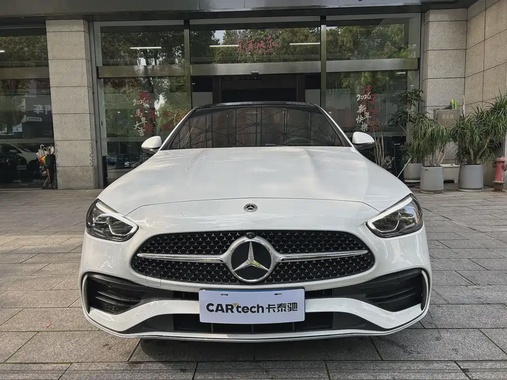 Mercedes-Benz C-Class 2025