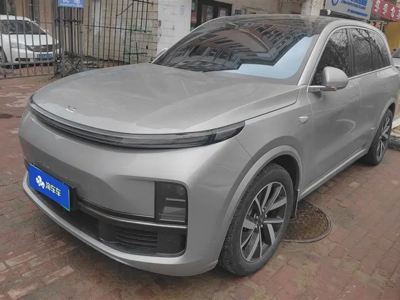 Li Auto L8