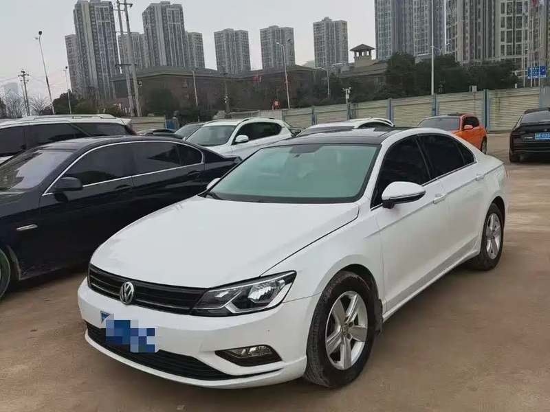 Volkswagen Lamando