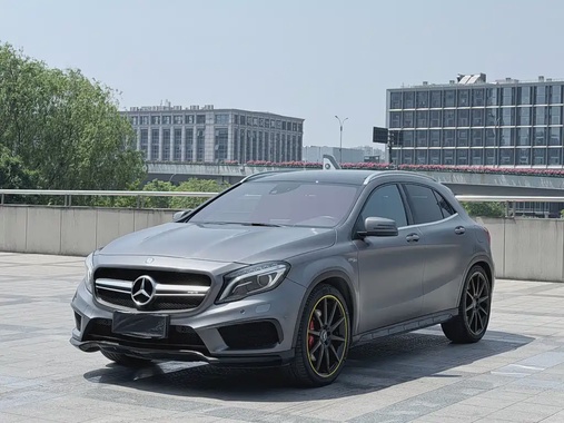 Mercedes-Benz GLA-Class 2015