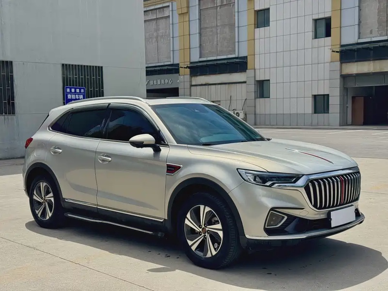 Hongqi HS5