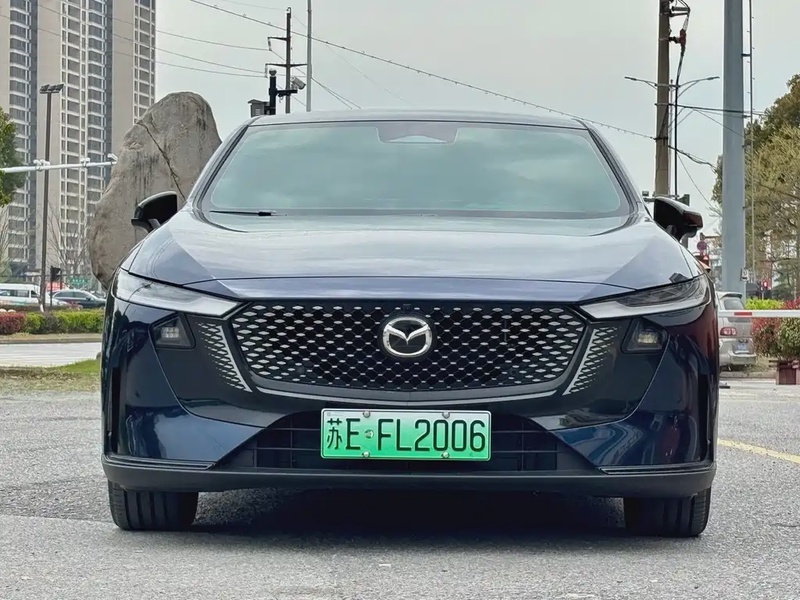 Mazda EZ