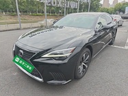 Lexus LS 2021