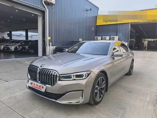 BMW 7 Series 2021