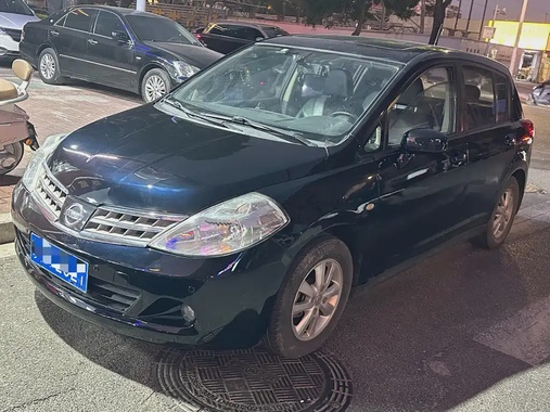Nissan Tiida 2009