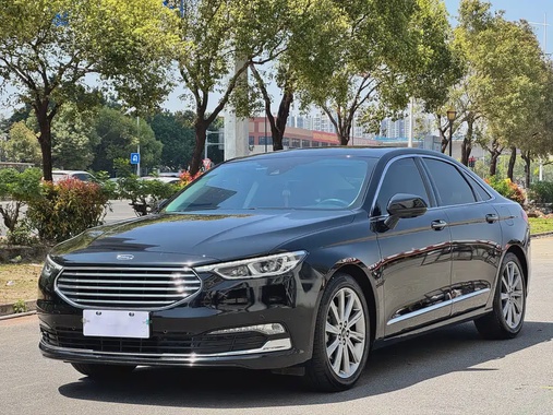 Ford Taurus 2022