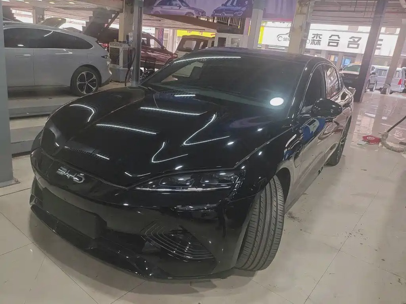 BYD Seal