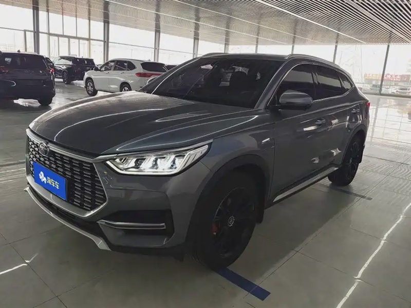 BYD PLUS