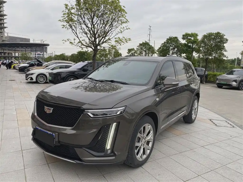 Cadillac XT6