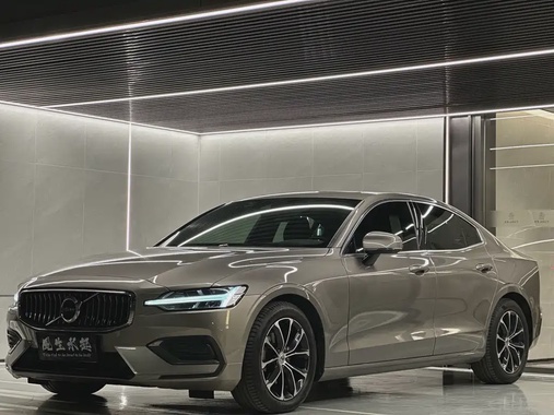 Volvo S60 2021