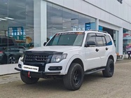 Mitsubishi Pajero 2012