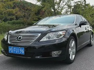 Lexus LS 2011
