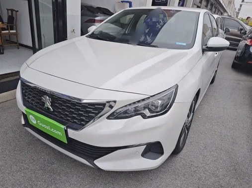 Peugeot 408 2022