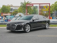 Audi S8 2022