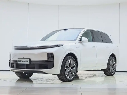 Li Auto L8 2025