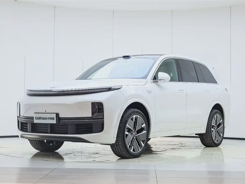 Li Auto L8