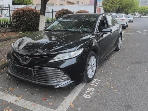 Toyota Camry 2019