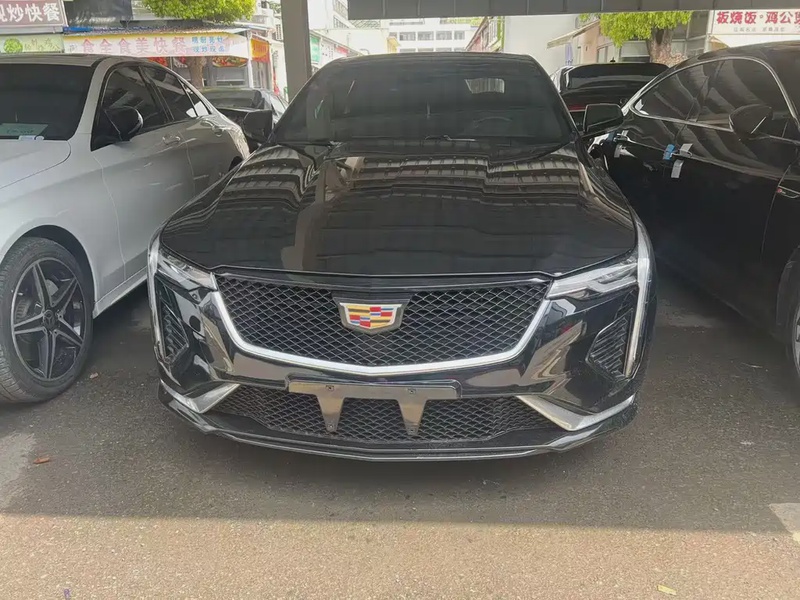 Cadillac CT4