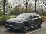Volvo XC60 2022