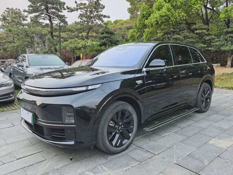 Li Auto L7