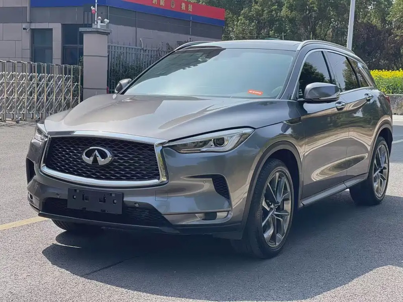 Infiniti QX50