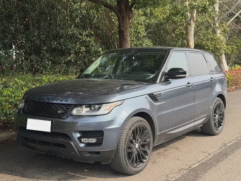 Land Rover Sport