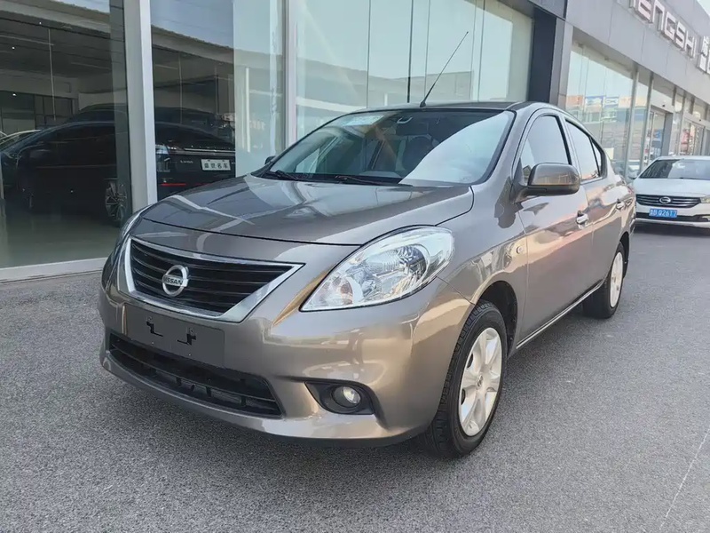 Nissan Sunny