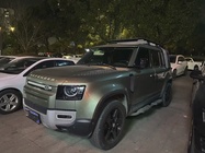 Land Rover Defender 2021