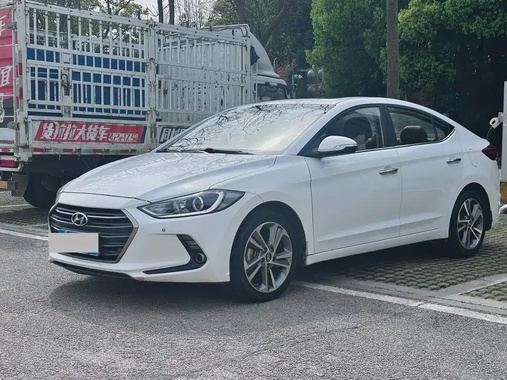 Hyundai Elantra 2016