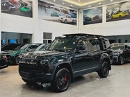 Land Rover Defender 2024