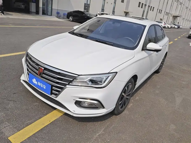 Roewe i5