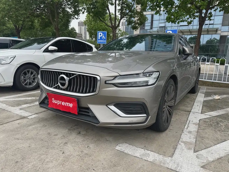 Volvo S60