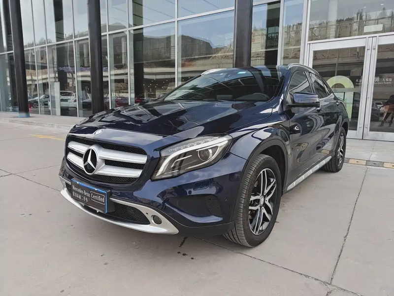 Mercedes-Benz GLA-Class