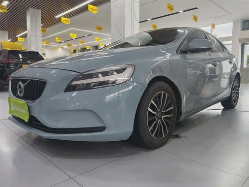 Volvo V40 2016
