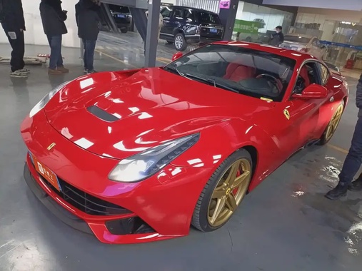 Ferrari F12 2013