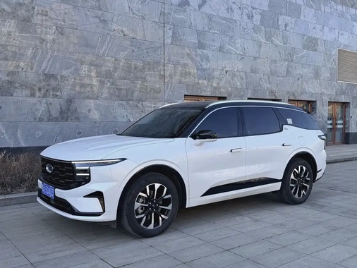 Ford Edge 2025