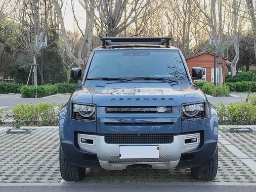 Land Rover Defender 2021