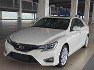 Toyota Reiz 2015