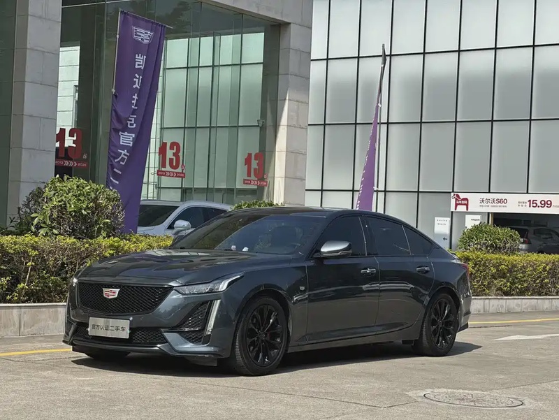 Cadillac CT5