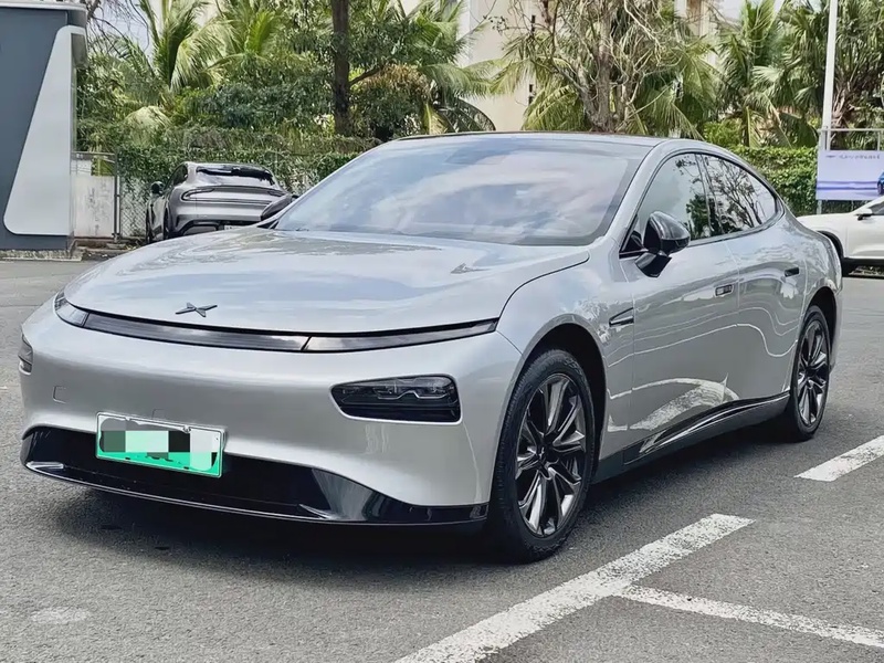 XPeng P7