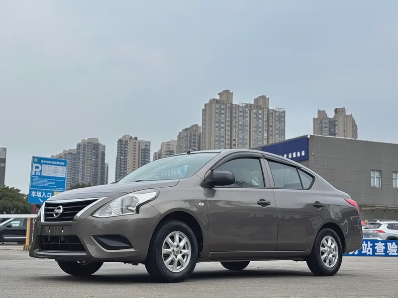 Nissan Sunny