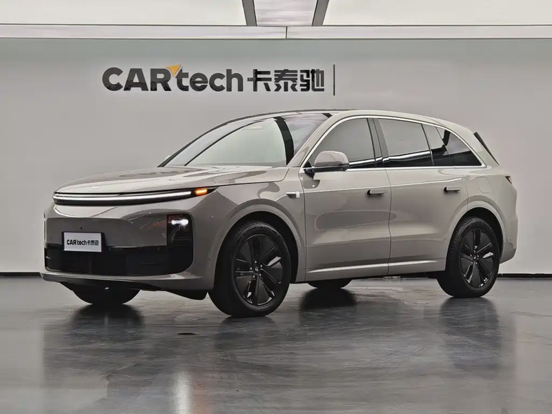 Li Auto L6