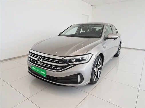 Volkswagen Sagitar 2022