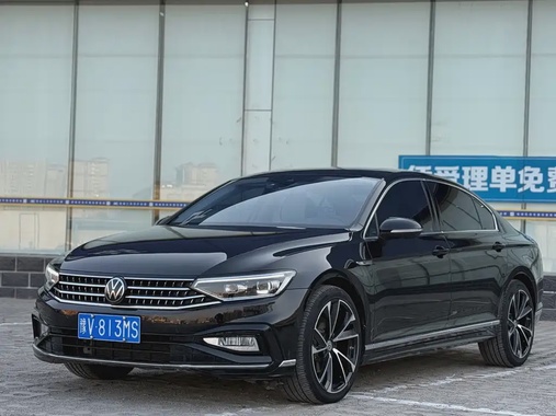 Volkswagen Magotan 2024