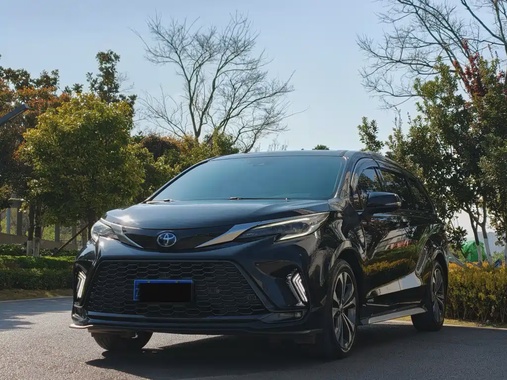 Toyota Granvia 2023
