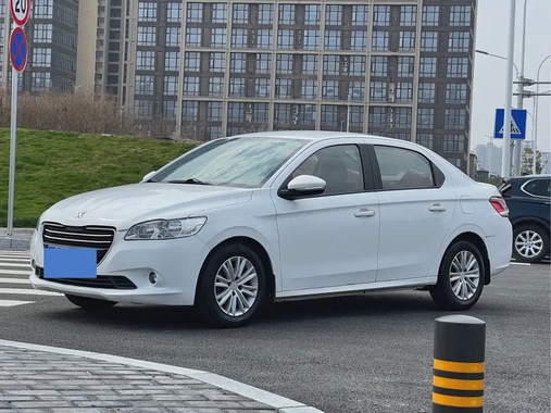 Peugeot 301 2017